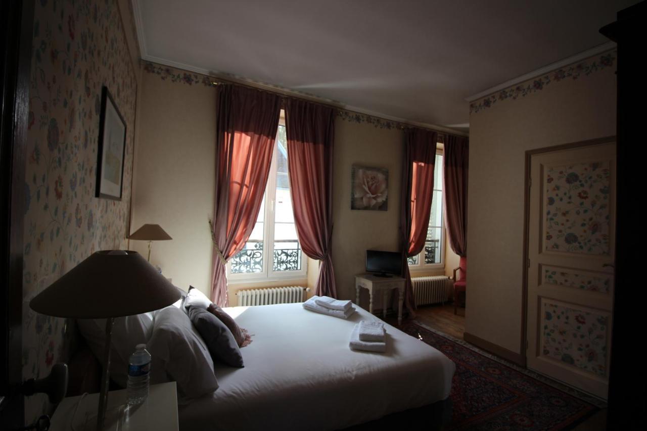 Hotel La Chasse Royale Plailly Exterior foto